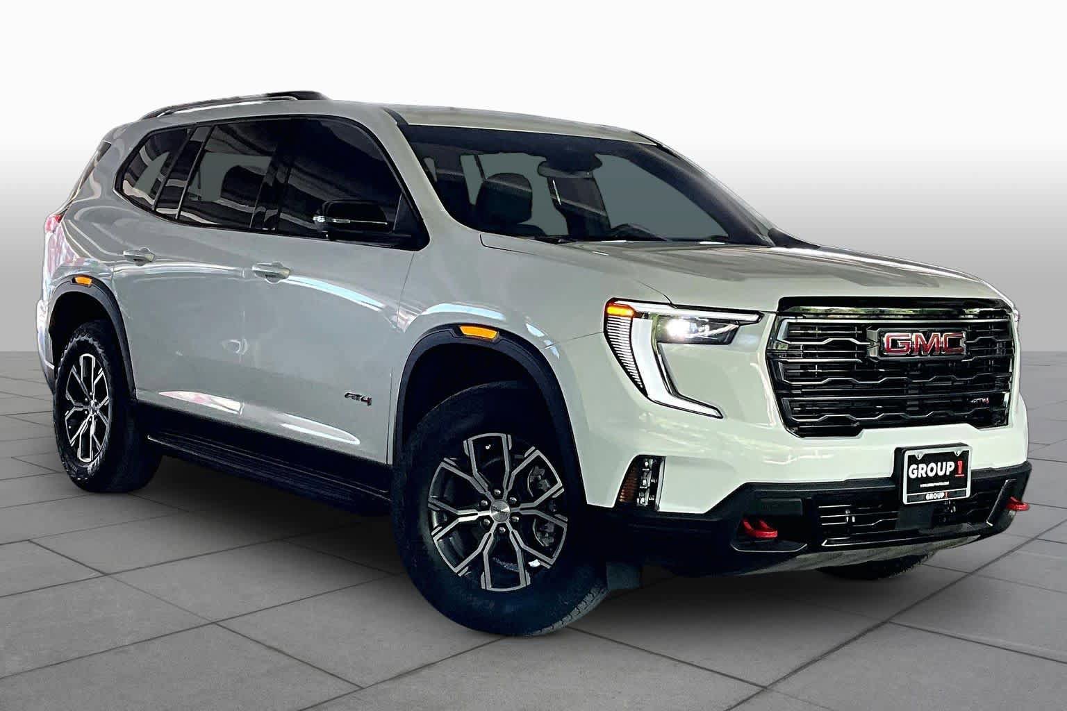 Used 2025 GMC Acadia AT4 w/ Luxury Package AWD/4WD image 2