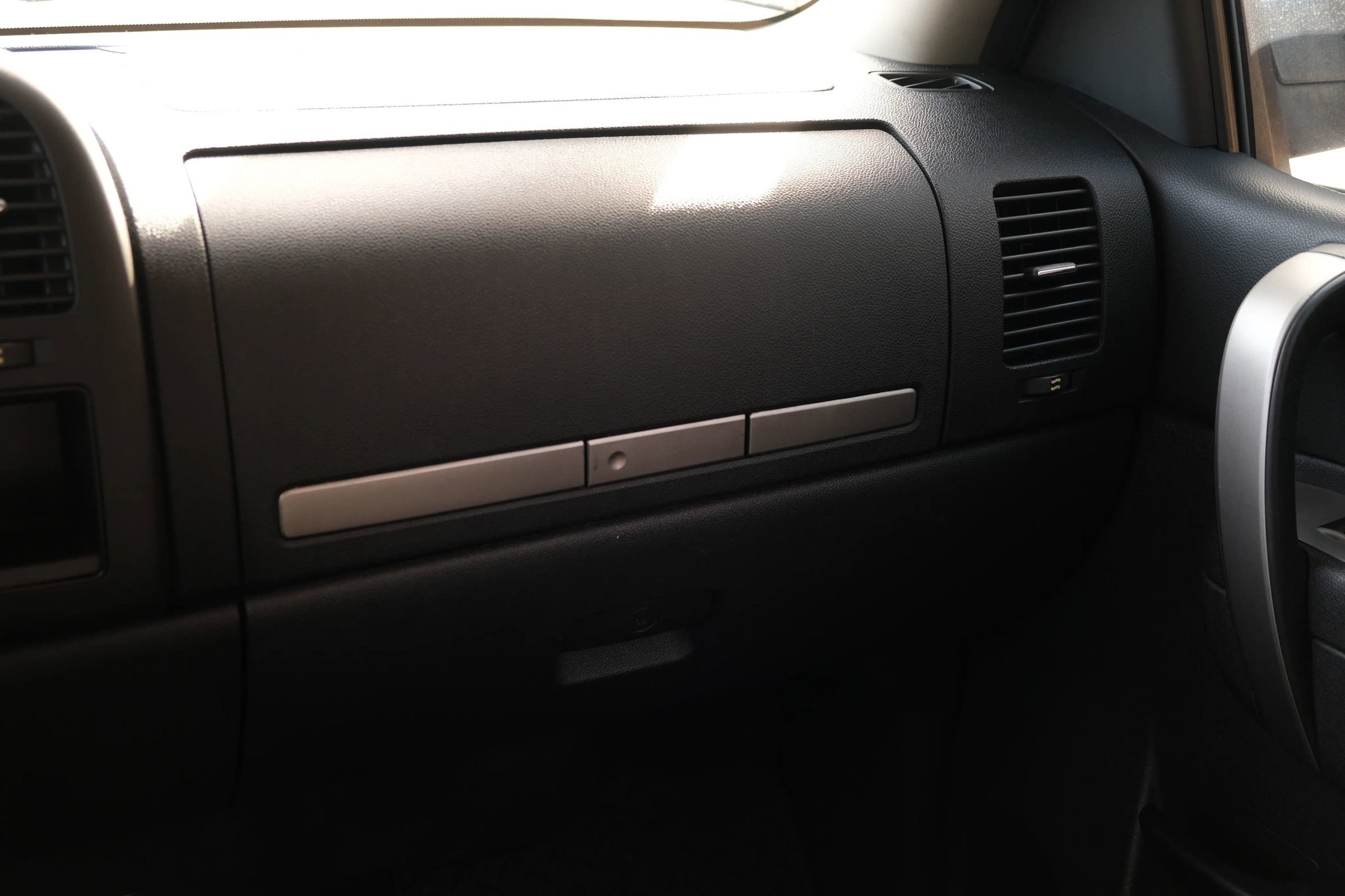 Used 2012 Chevrolet Silverado 2500 LT w/ Z71 Appearance Package image 27