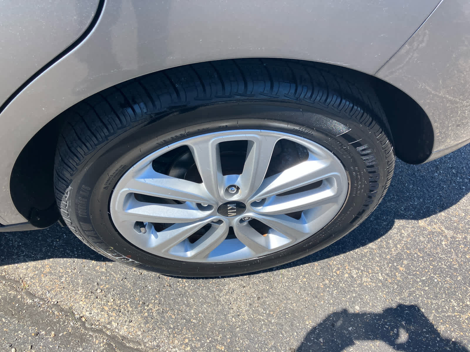 Used 2017 Kia Soul + FWD image 6