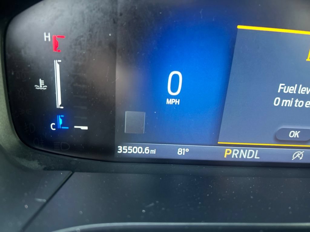 Used 2024 Ford Escape ST-Line w/ Tech Pack #1 FWD image 3