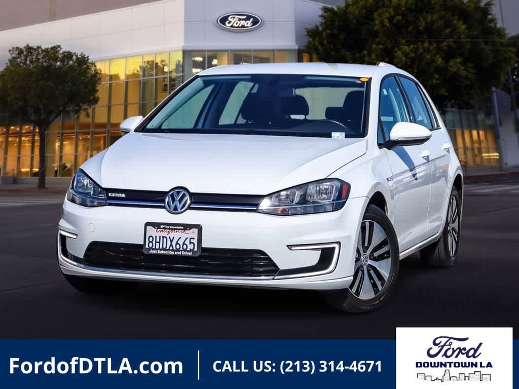 Used 2018 Volkswagen e-Golf SE FWD image 1