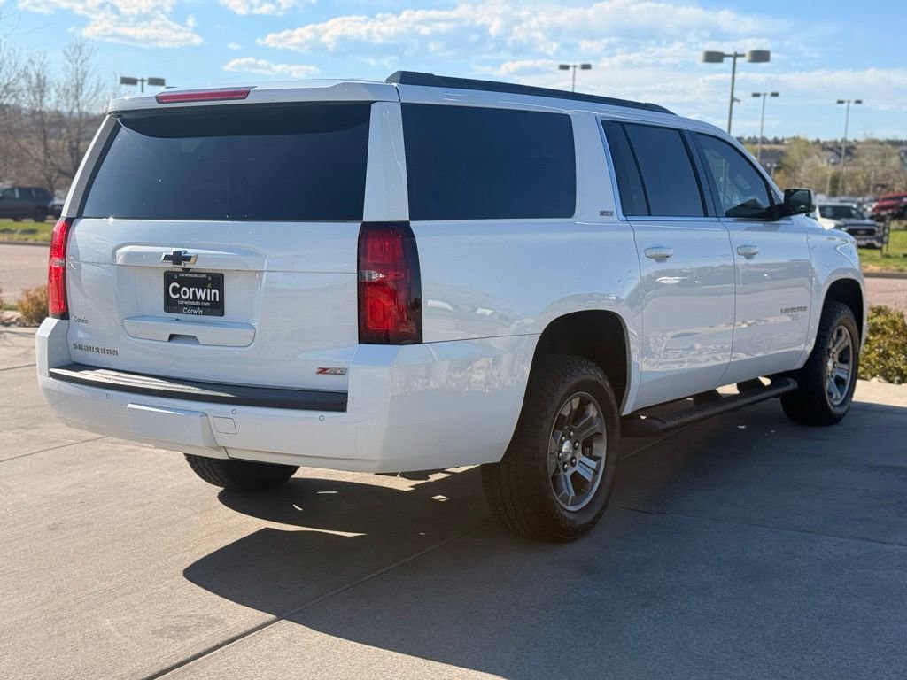 Used 2020 Chevrolet Suburban LT w/ Luxury Package AWD/4WD image 9