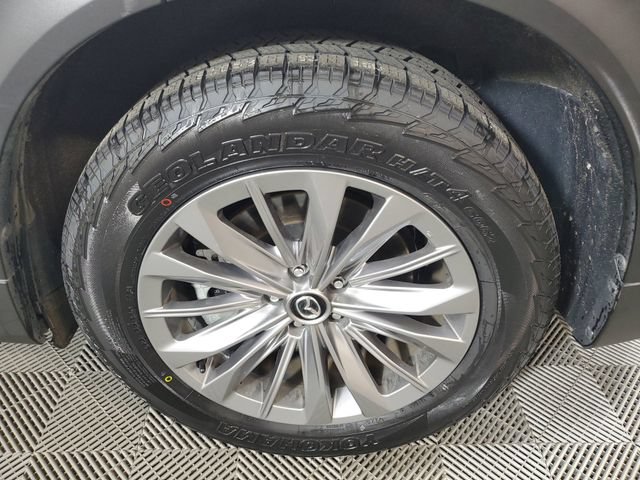 Certified 2024 MAZDA CX-90 3.3 Turbo w/ Select Package AWD/4WD image 11