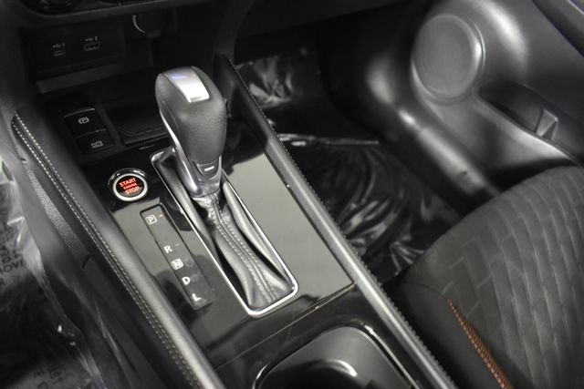 Used 2022 Nissan Kicks SR FWD image 23