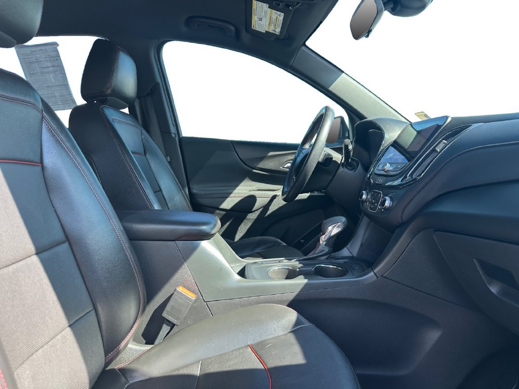 Used 2022 Chevrolet Equinox RS w/ RS Leather Package AWD/4WD image 20