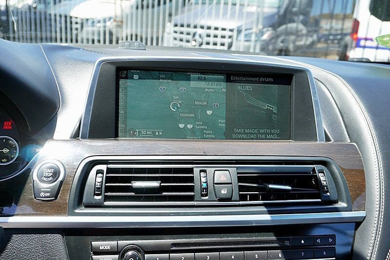 Used 2015 BMW 640i Convertible RWD image 21