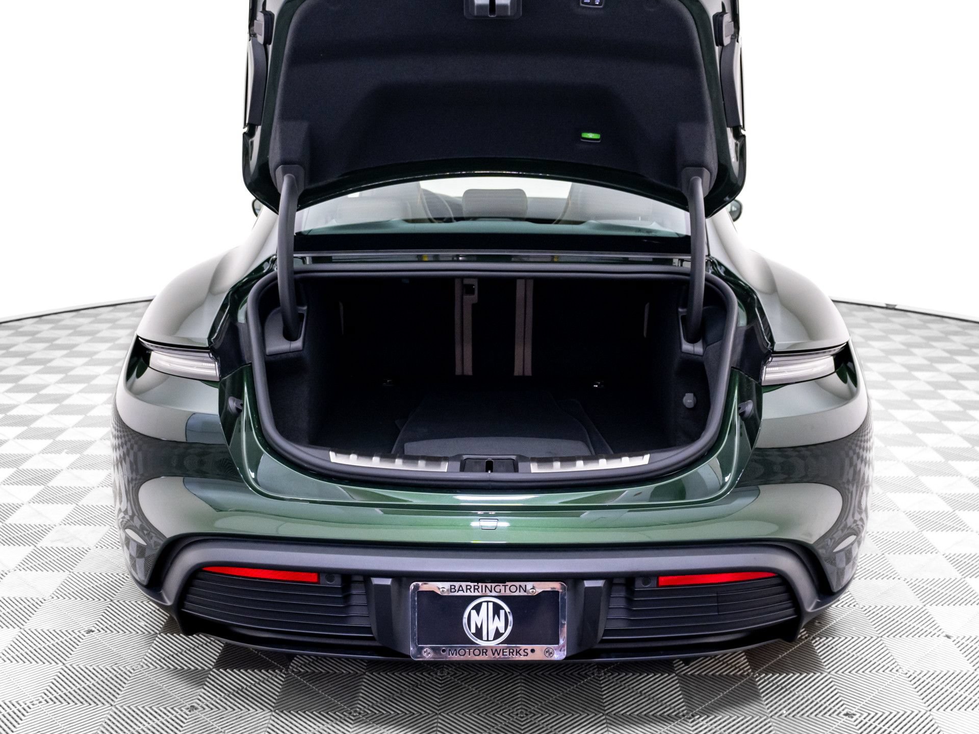 New 2026 Porsche Taycan AWD/4WD image 30
