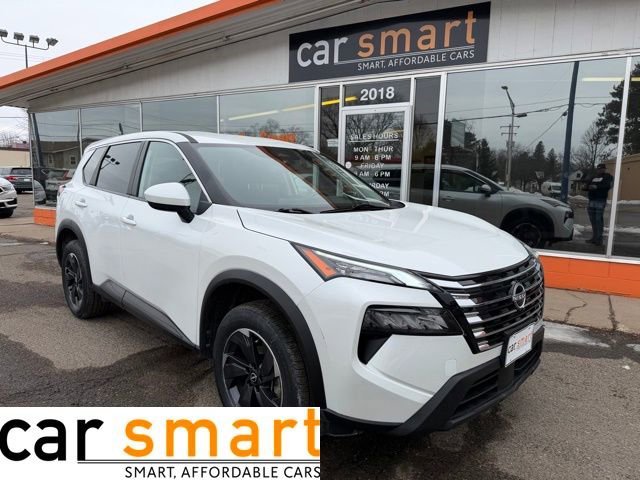 Used 2024 Nissan Rogue SV