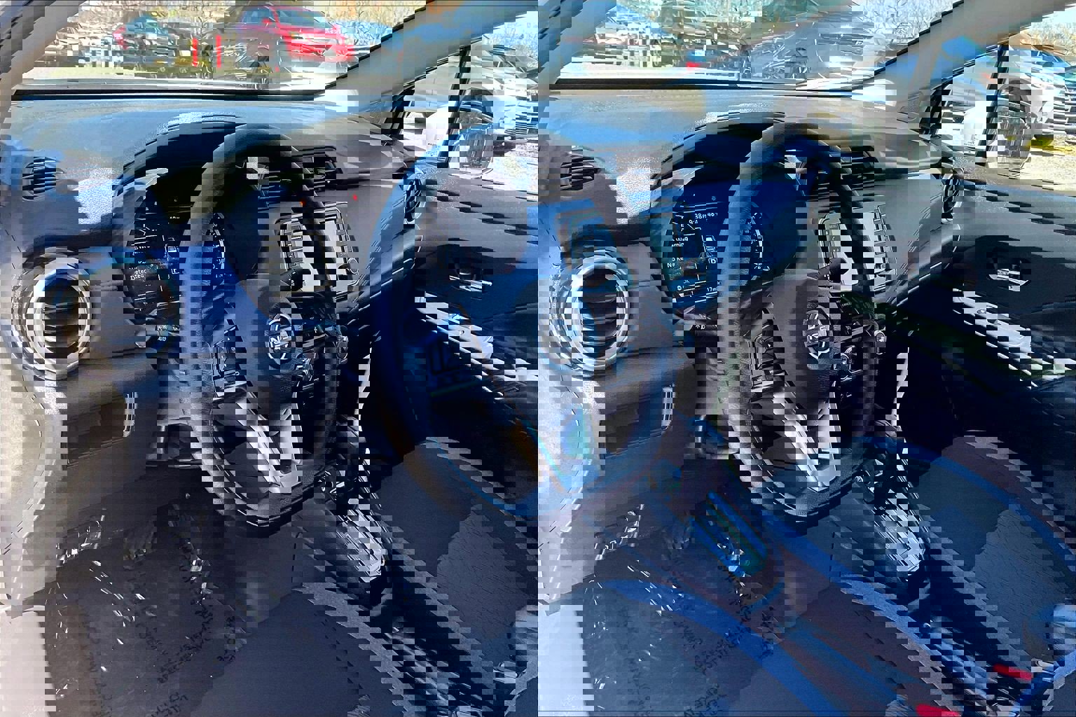 Used 2025 Nissan Versa SV w/ Trunk Package image 12