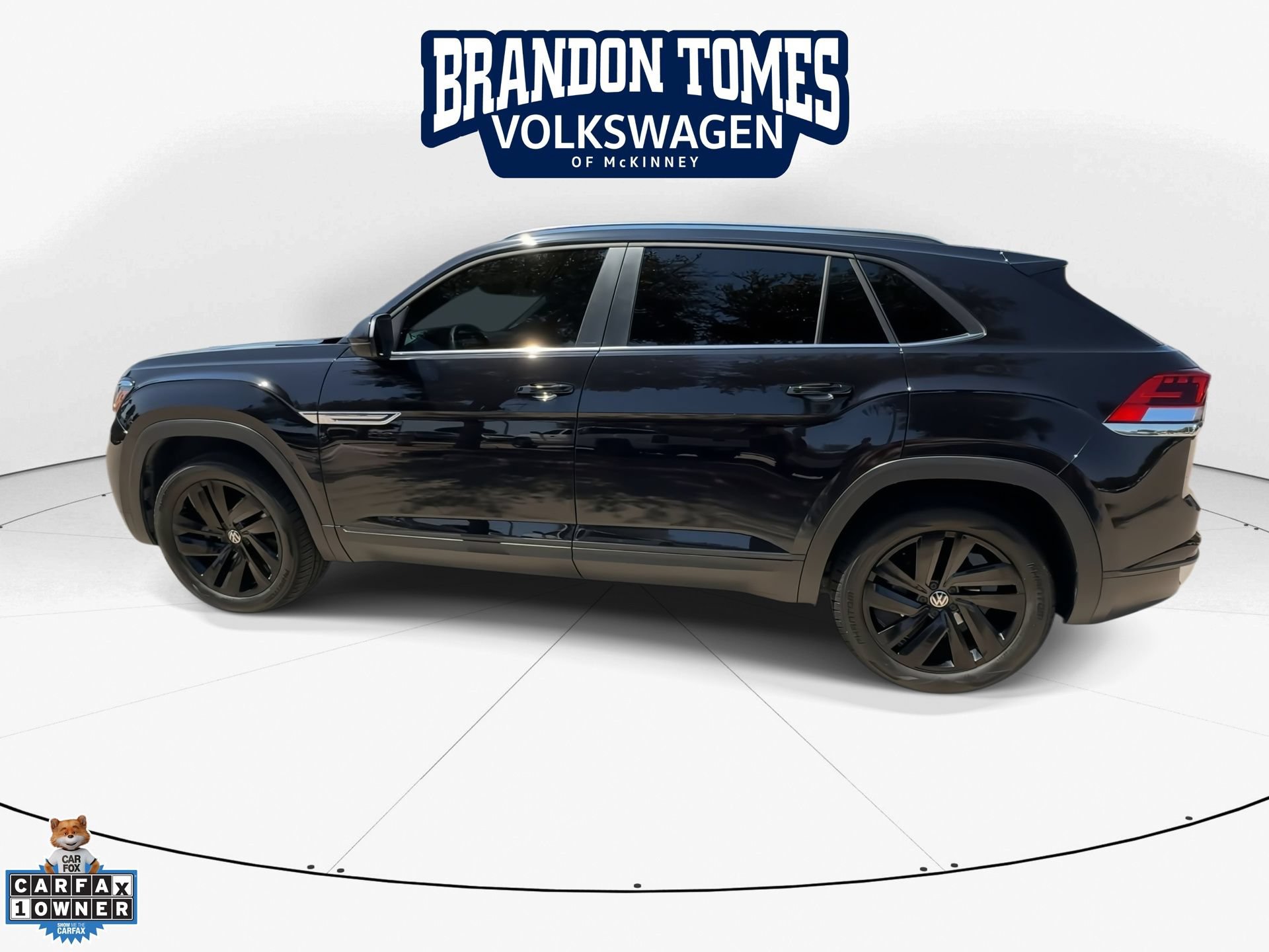 Used 2023 Volkswagen Atlas Cross Sport SE FWD image 7