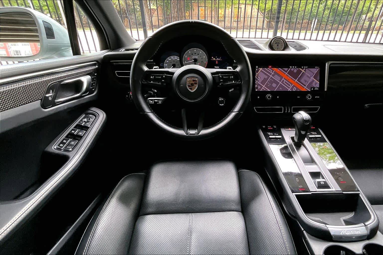 Used 2023 Porsche Macan GTS image 5
