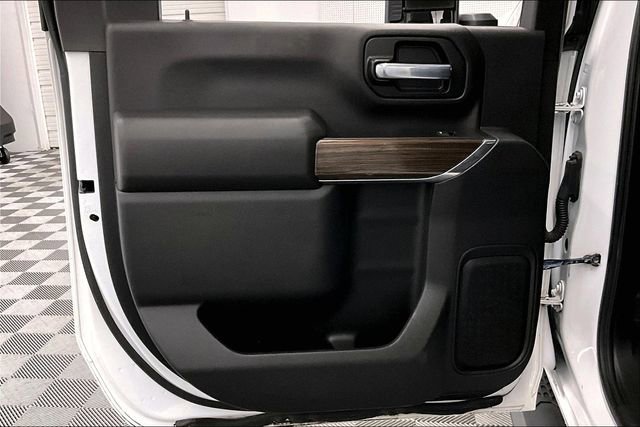 Used 2020 Chevrolet Silverado 2500 LT w/ Convenience Package image 19