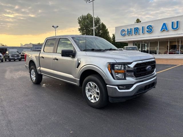 Used 2023 Ford F150 XLT image 2