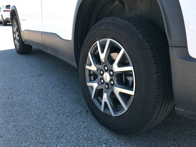 Used 2021 GMC Acadia SLE w/ Driver Convenience Package image 12