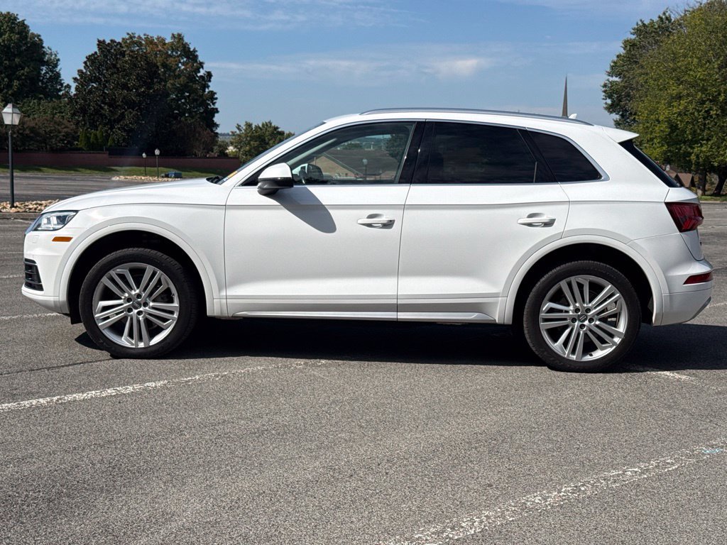 Used 2018 Audi Q5 2.0T Premium Plus w/ Premium Plus Package AWD/4WD image 9