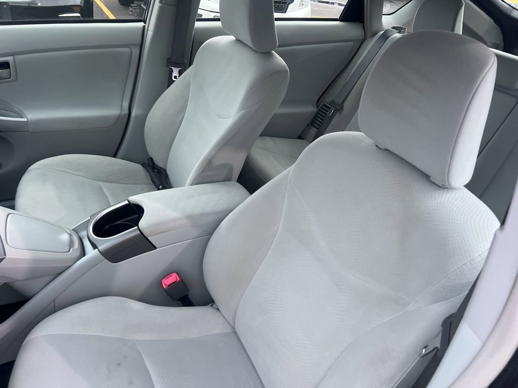Used 2013 Toyota Prius Two image 5
