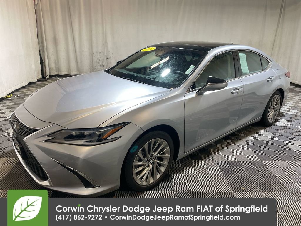 Used 2022 Lexus ES 350 Ultra Luxury image 4