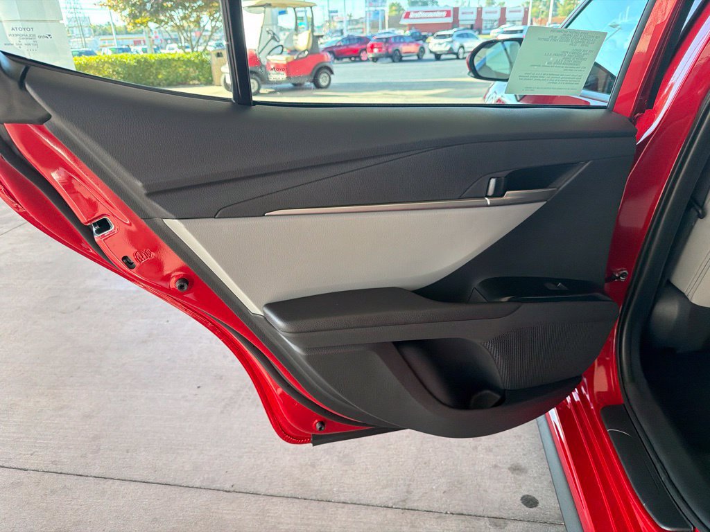 New 2026 Toyota Camry SE FWD image 11