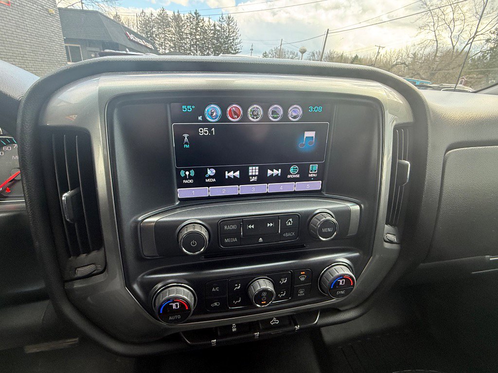 Used 2017 Chevrolet Silverado 1500 LT w/ Max Trailering Package image 15