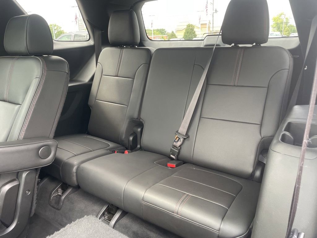 Used 2023 Chevrolet Traverse RS w/ LPO, Floor Liner Package image 36