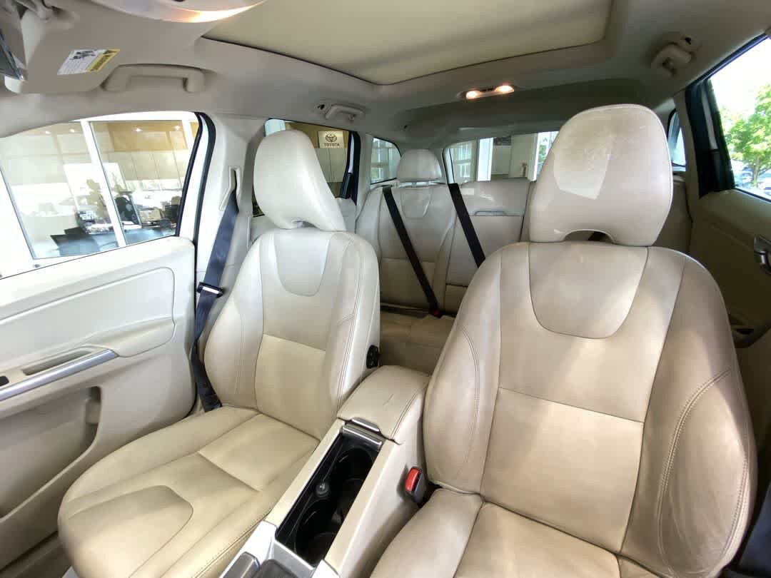 Used 2015 Volvo XC60 T6 AWD/4WD image 14