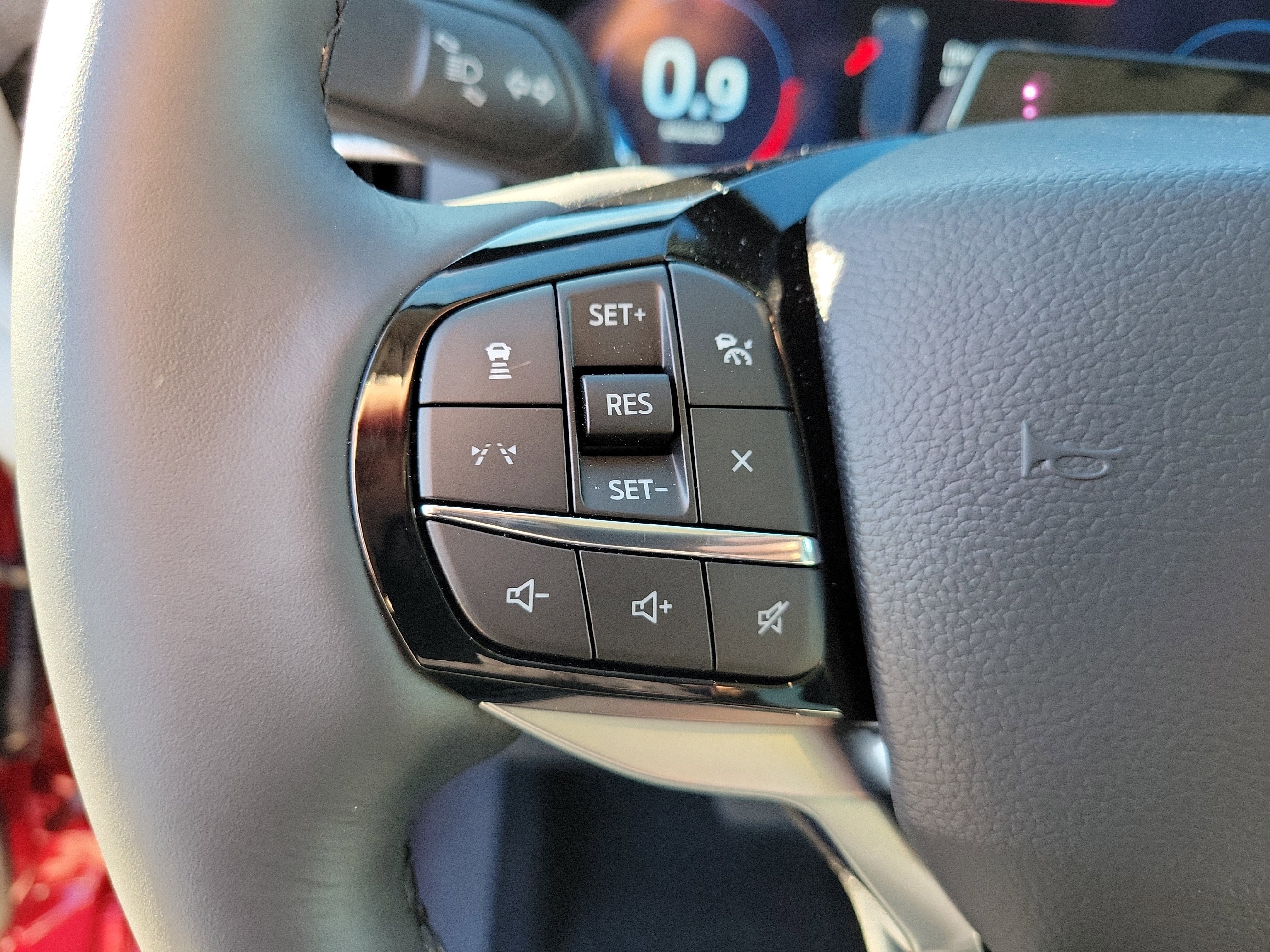 New 2026 Ford Explorer Platinum w/ LUX Leather Package image 28