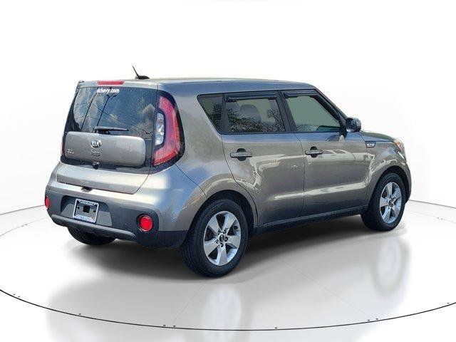 Used 2019 Kia Soul FWD image 4