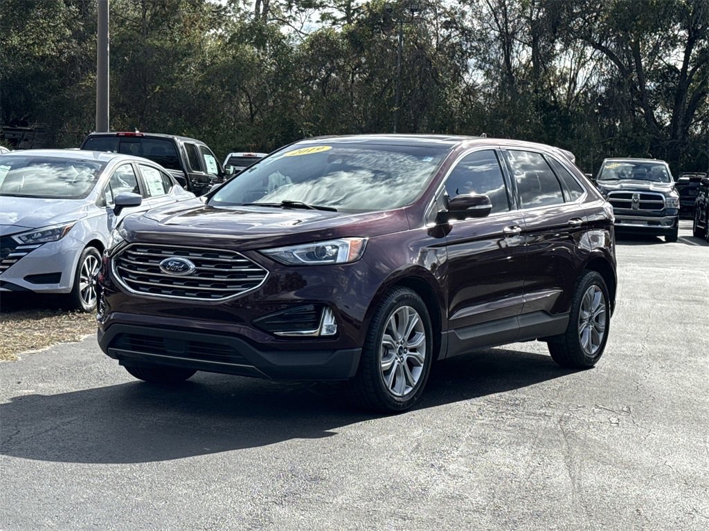 Used 2019 Ford Edge Titanium image 18