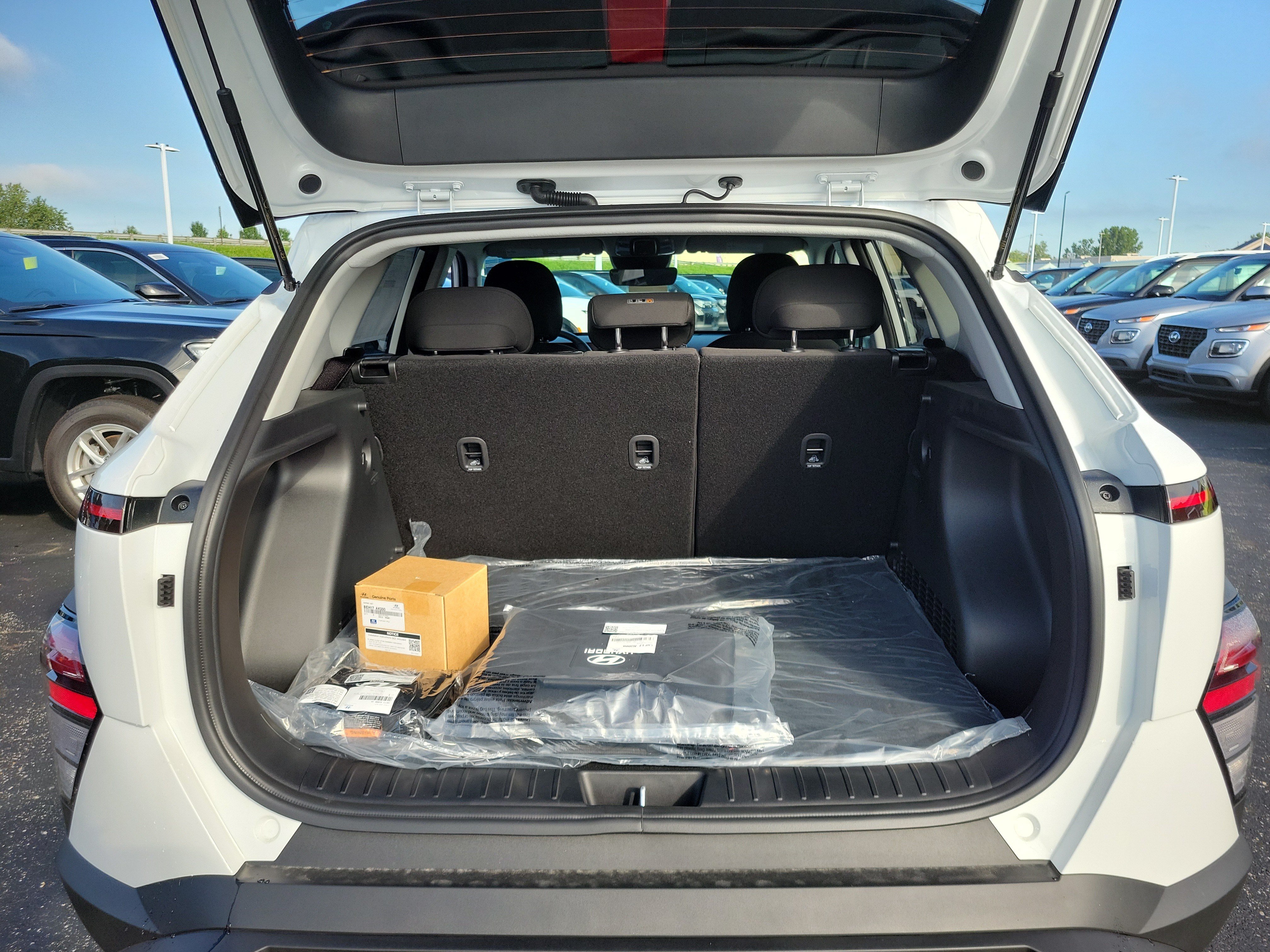 New 2026 Hyundai Kona SEL Sport AWD/4WD image 5