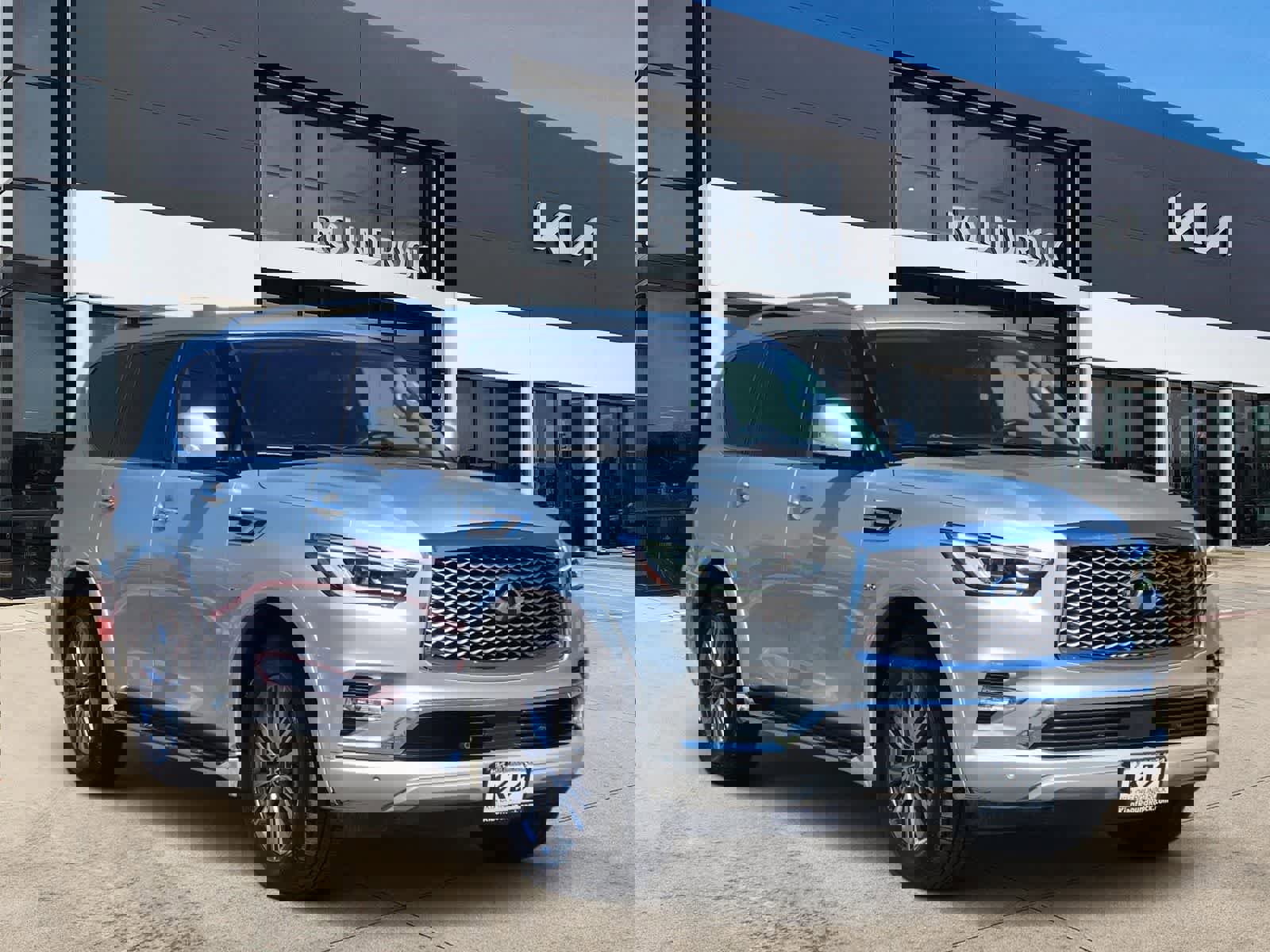 Used 2019 INFINITI QX80 Luxe image 3