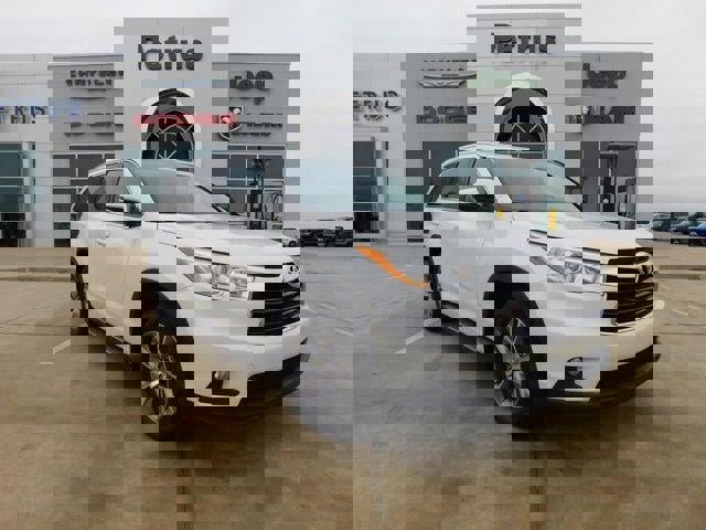 Used 2014 Toyota Highlander XLE image 21