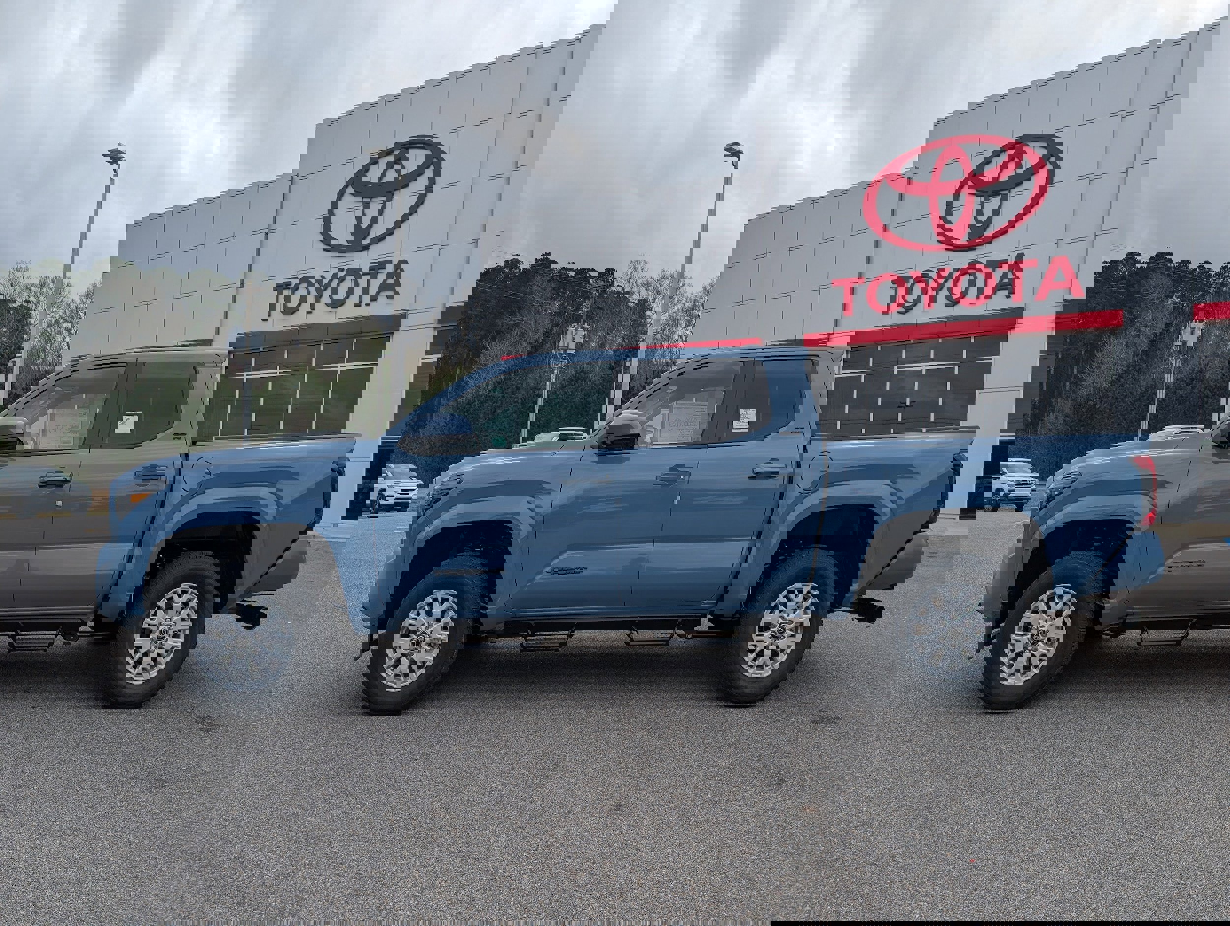 New 2026 Toyota Tacoma SR5 image 2