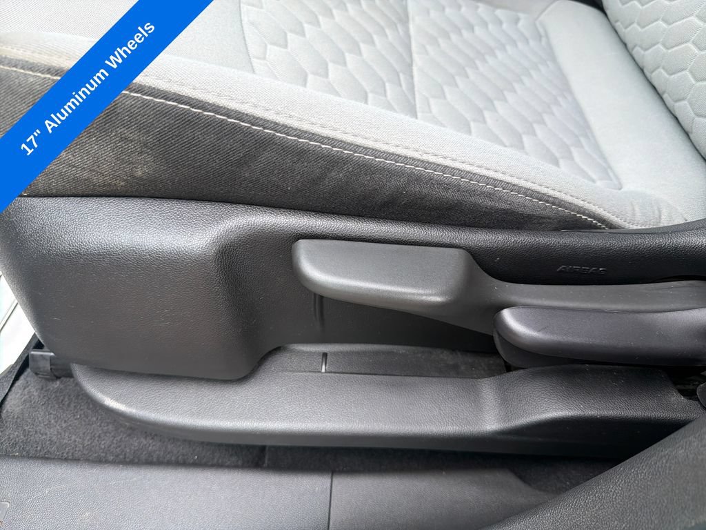 Used 2020 Chevrolet Equinox LS w/ LPO, Floor Liner Package FWD image 13