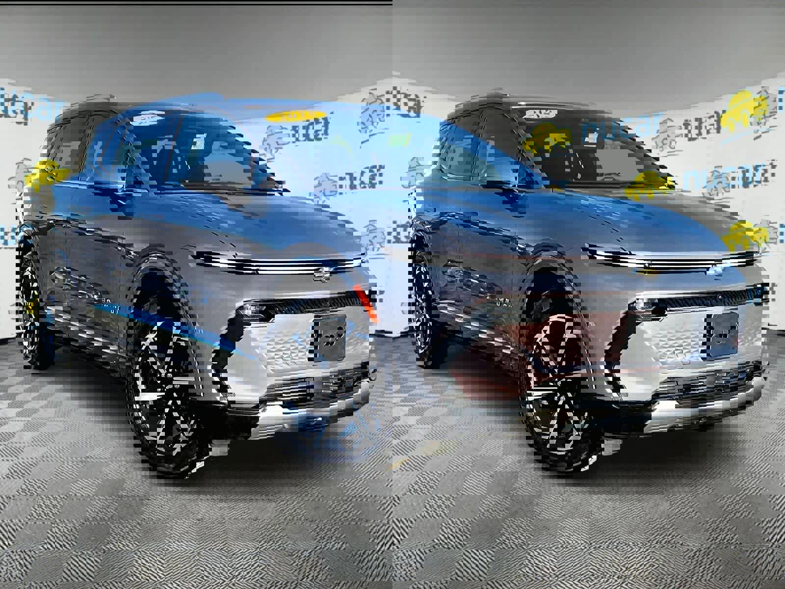 Used 2025 Chevrolet Equinox EV LT w/ Convenience Package