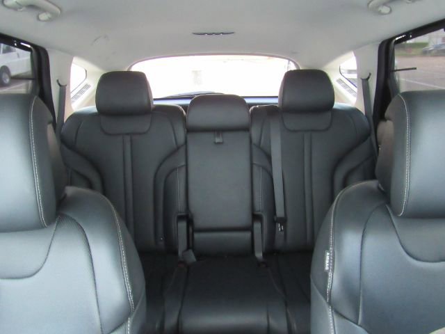 Used 2024 Genesis GV80 2.5T image 40