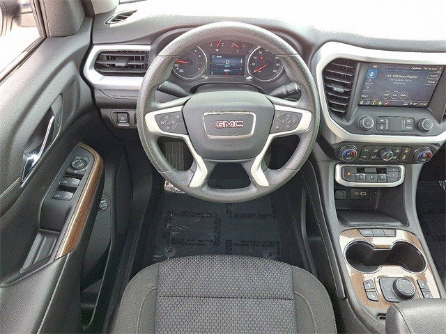 Certified 2023 GMC Acadia SLE w/ Driver Convenience Package image 10