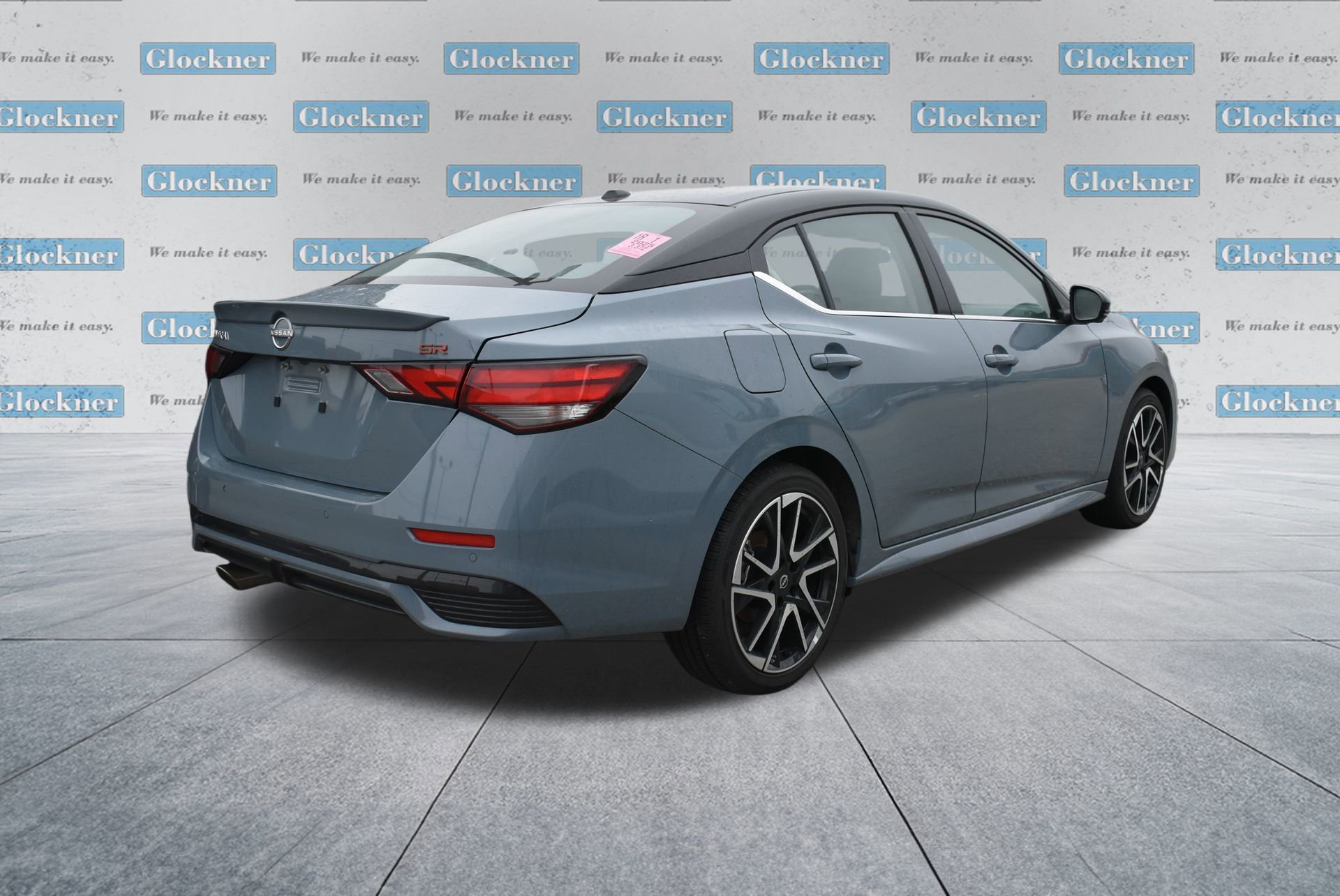 Used 2025 Nissan Sentra SR w/ SR Premium Package image 4