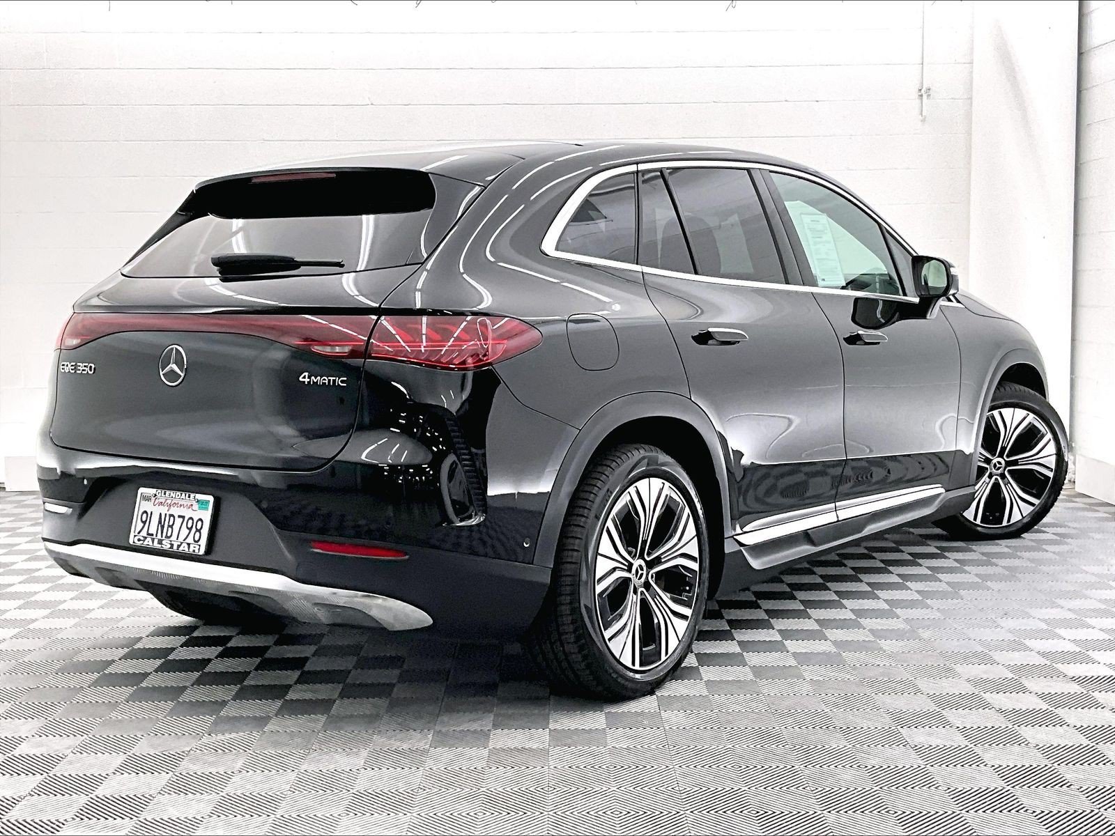 Used 2023 Mercedes-Benz EQE 350+ 4MATIC SUV image 10