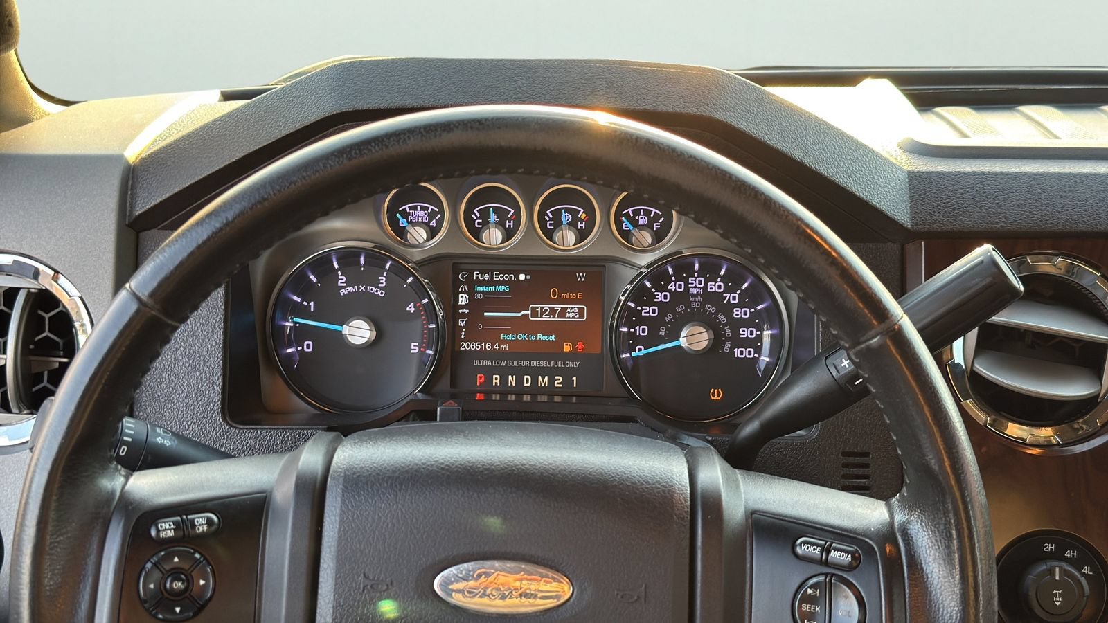 Used 2011 Ford F250 Lariat w/ Lariat Interior Pkg AWD/4WD image 13
