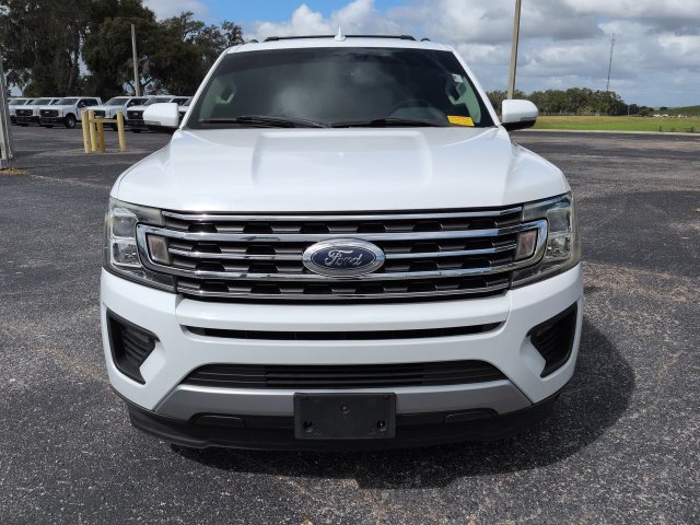 Used 2018 Ford Expedition Max XLT w/ Equipment Group 202A RWD image 3