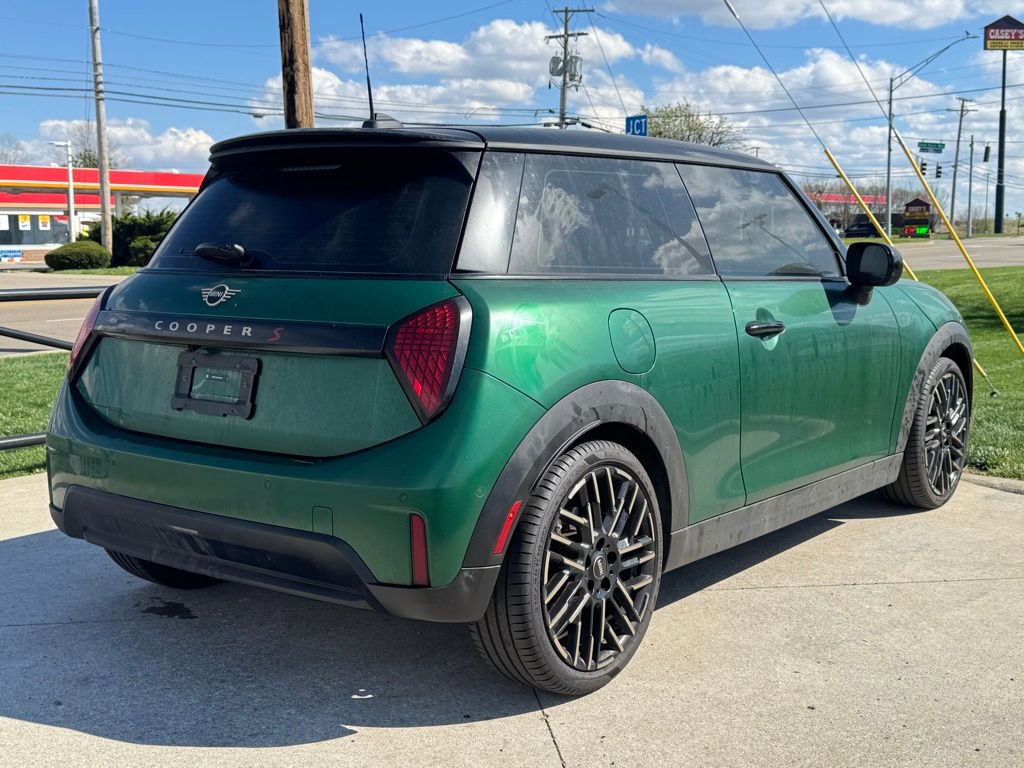 Used 2025 MINI Cooper S image 7