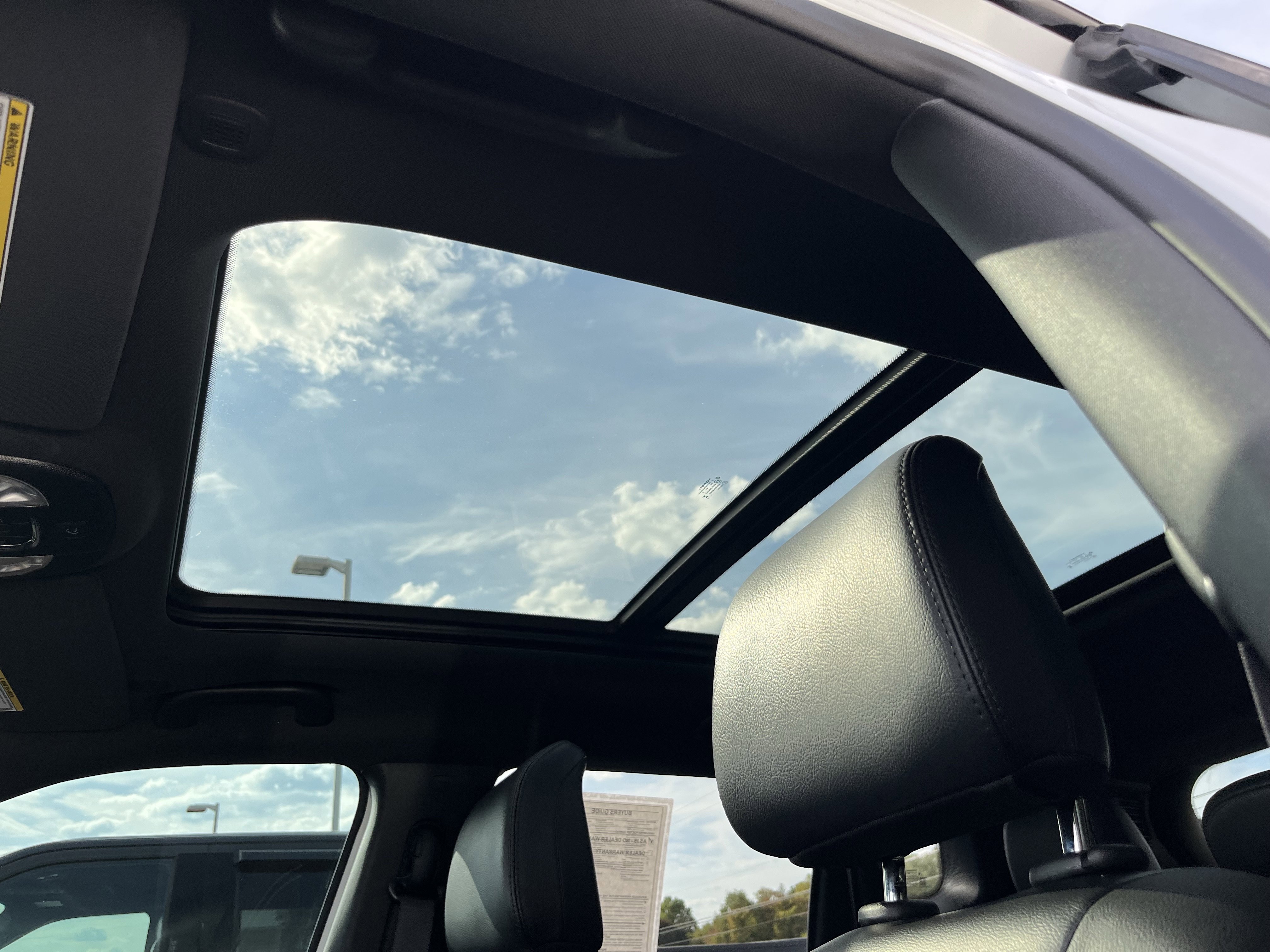 Used 2023 Jeep Compass High Altitude image 22