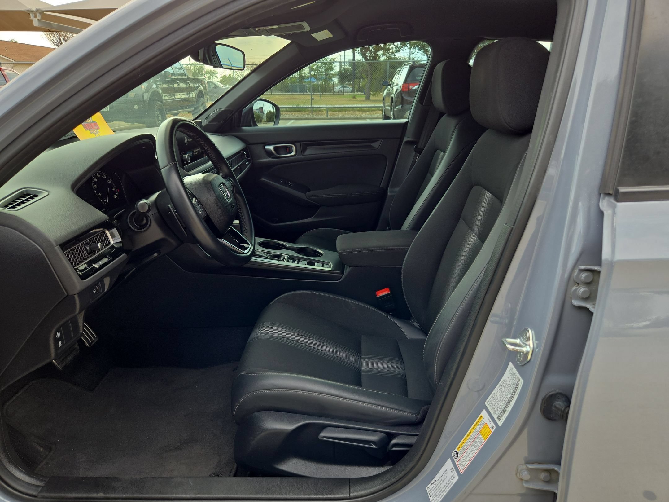 Used 2024 Honda Civic Sport image 9