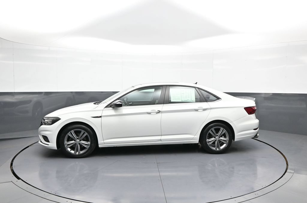 Used 2020 Volkswagen Jetta R-Line w/ R-Line Cold Weather Package FWD image 9