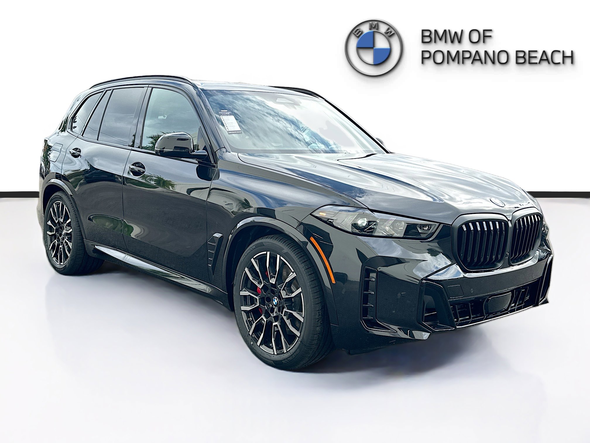 New 2026 BMW X5 xDrive50e w/ M Sport Package image 1