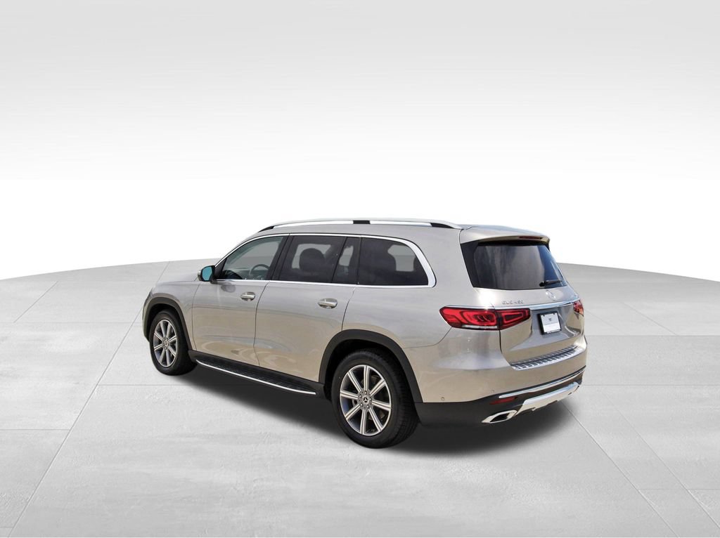 Used 2023 Mercedes-Benz GLS 450 4MATIC image 3