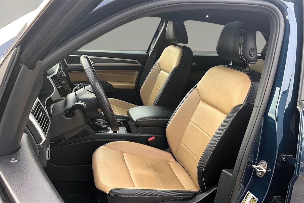 Used 2022 Volkswagen Atlas Cross Sport SEL R-Line w/ Cross Sport MDO Package image 20