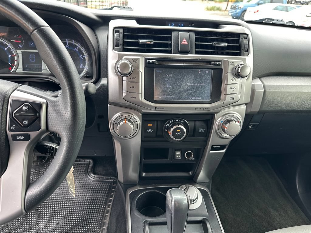 Used 2018 Toyota 4Runner SR5 Premium AWD/4WD image 22