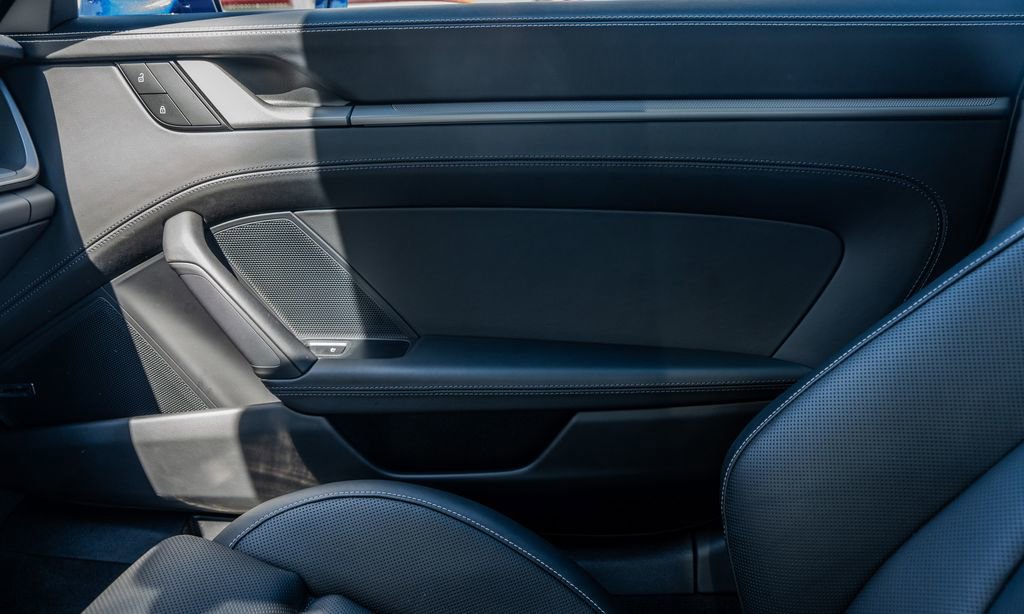 Used 2024 Porsche 911 Carrera S w/ Sport Package image 13