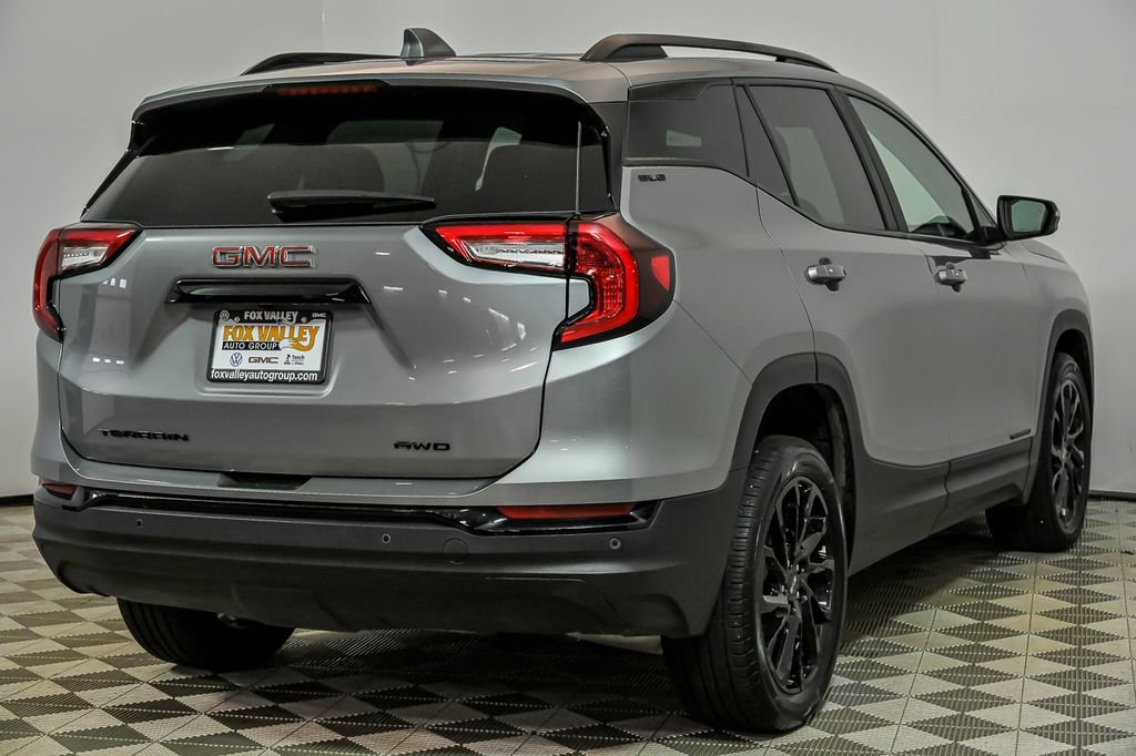 Used 2023 GMC Terrain SLE w/ Driver Convenience Package AWD/4WD image 8